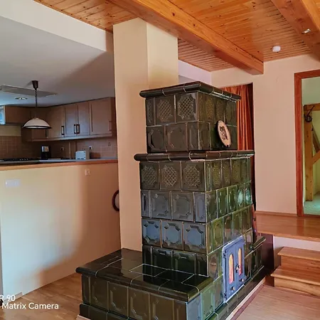 Apartament Erdoalja-padlaster Jásd