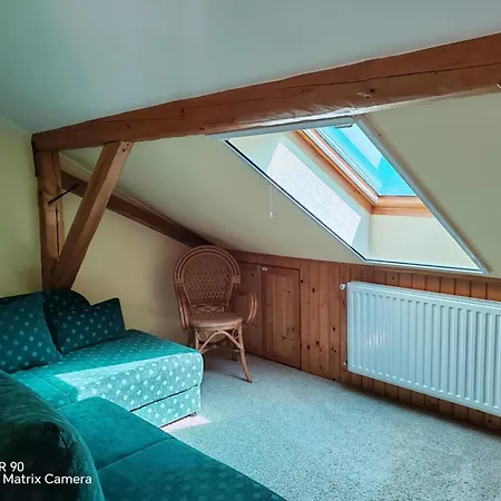 Appartement Erdőalja-padlástér Jásd