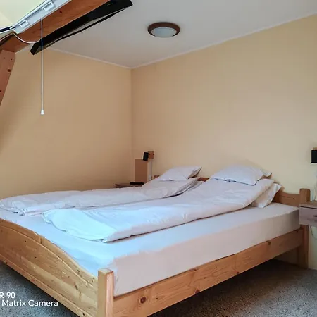 Erdoalja-padlaster Jásd