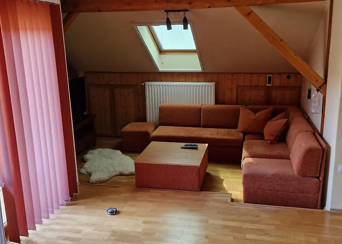 Appartement Erdőalja-padlástér *