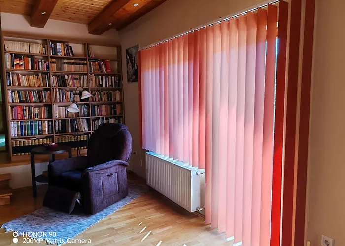 Erdőalja-padlástér Appartement *