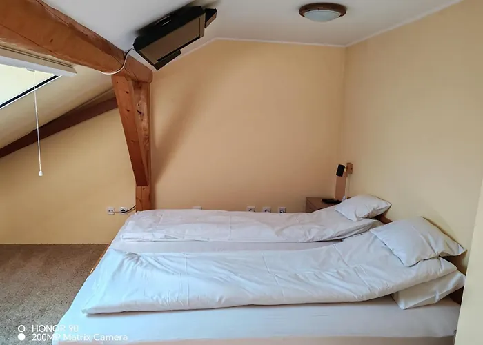 Erdőalja-padlástér Appartement Jásd